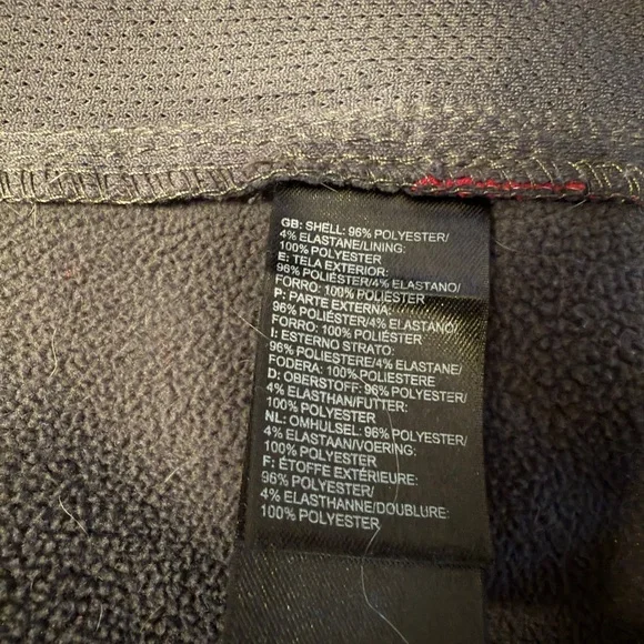 The North Face Men's Red and Gray Performance Jacket - Picture 8 of 12